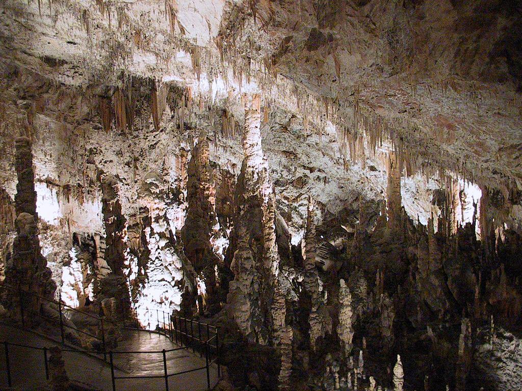 Chalet Des Grottes 호텔 Hastière-Lavaux 외부 사진